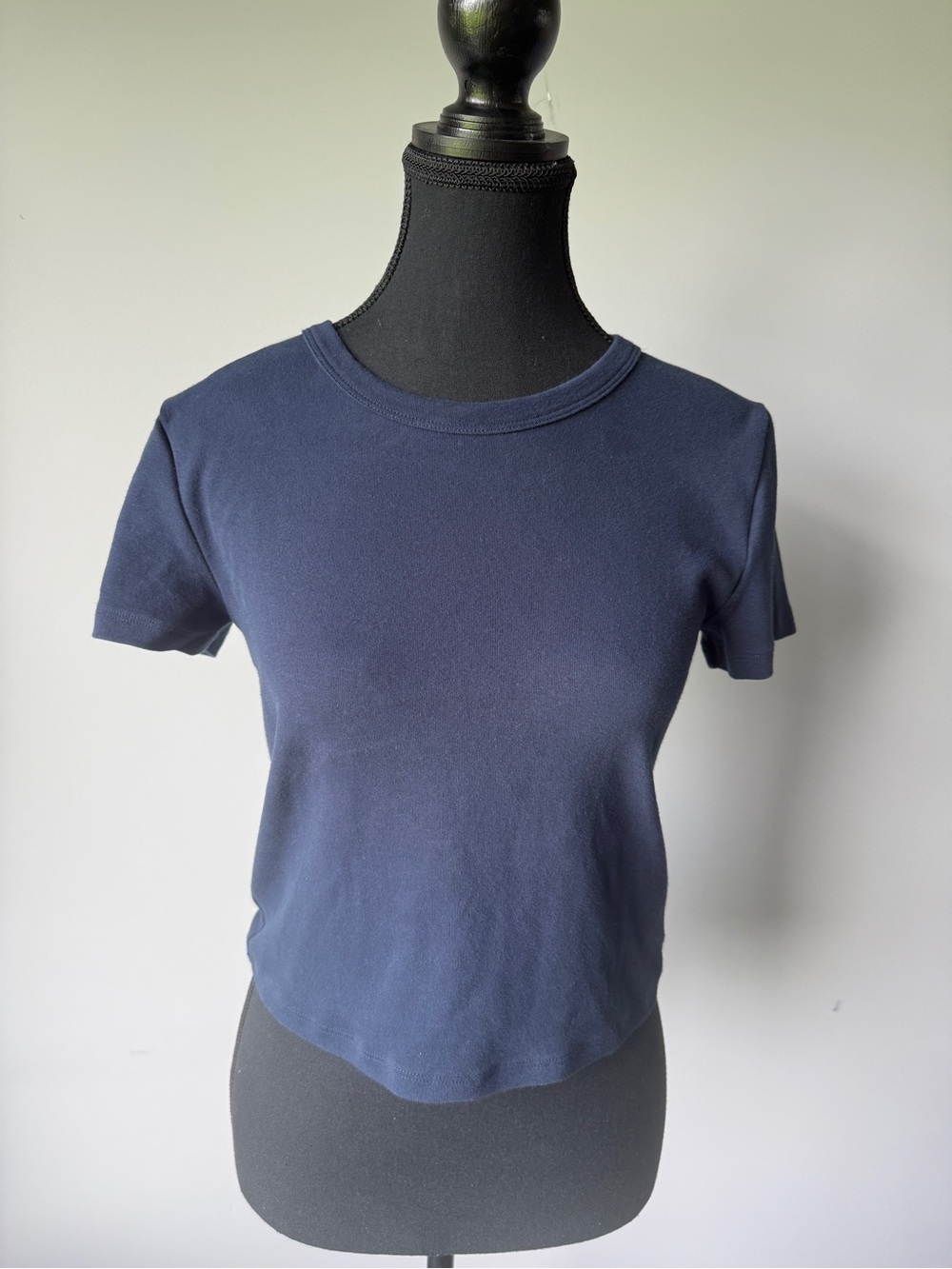 Aritzia Sundays Best Navy Short-Sleeve Crew Tee